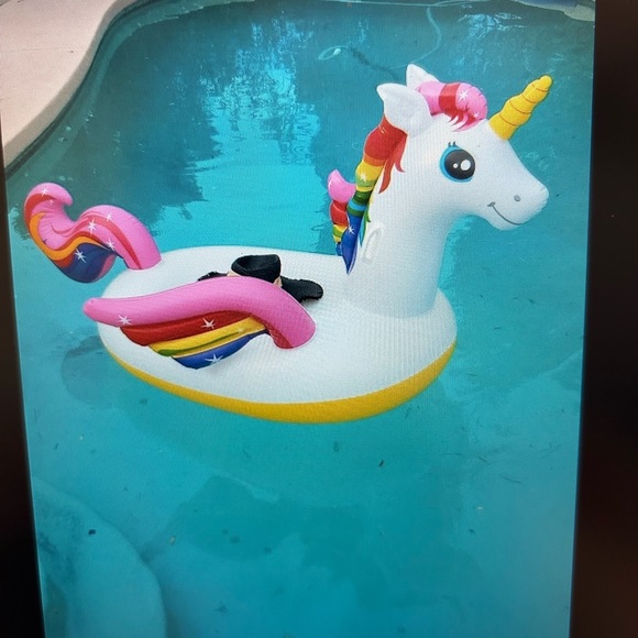 Meet your Posher, Raineylore - Picture 15 of 16